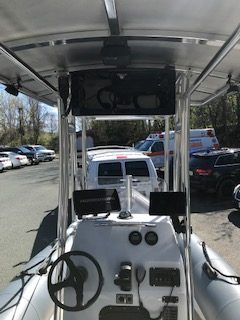 Louisa County Sheriff’s Office – APX6500 Boat Radio Installation